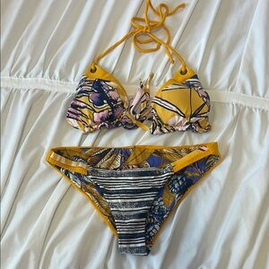 Yellow and Blue printed reversible maaji bikini